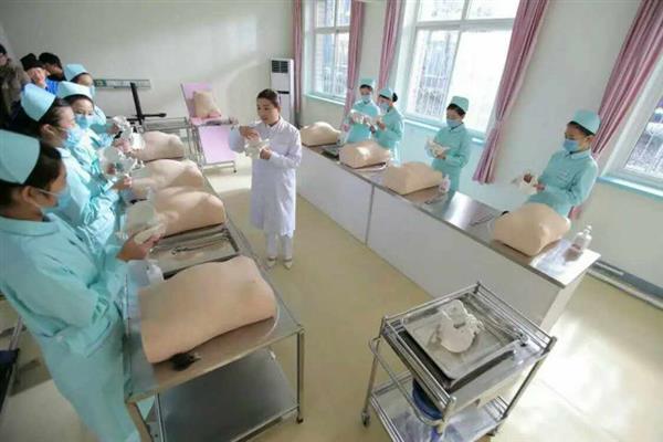 石家莊北方醫學中等專業學校有優惠政策嗎？畢業好就業嗎？